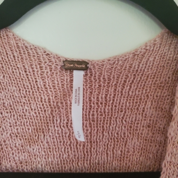 Free People Georgia Cami Tank Top Deep V neckline Size Small - Picture 10 of 12